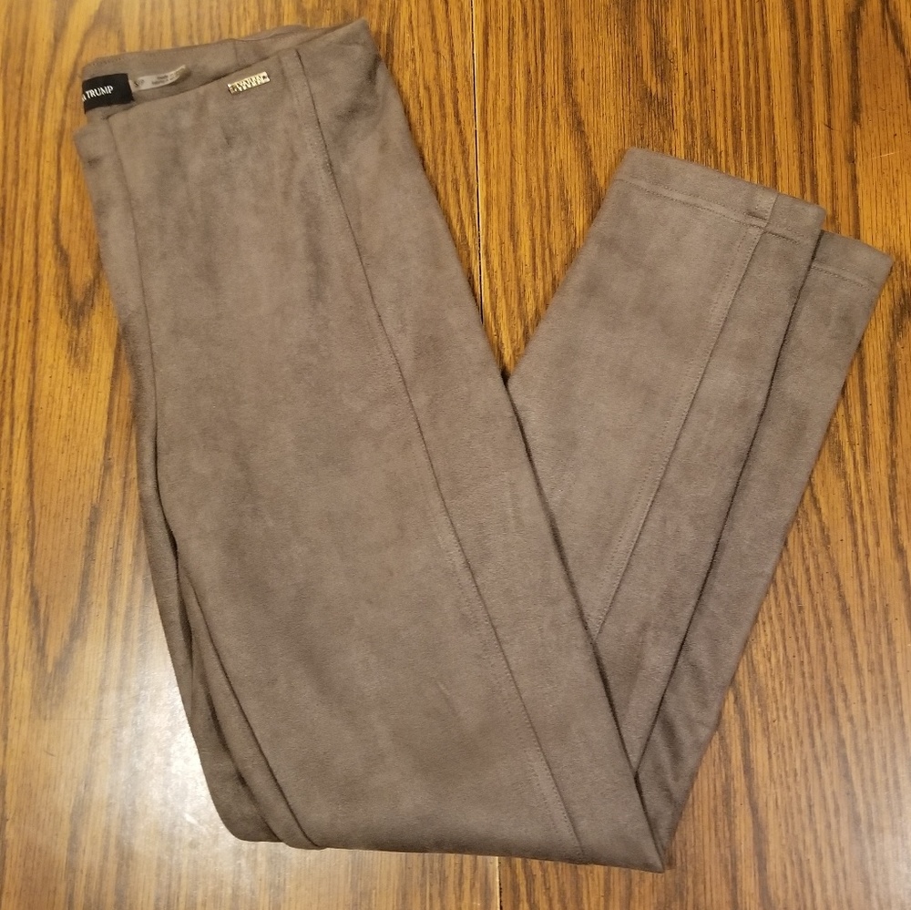 Ivanka Trump Faux Suede Skinny Pants Size S/P
